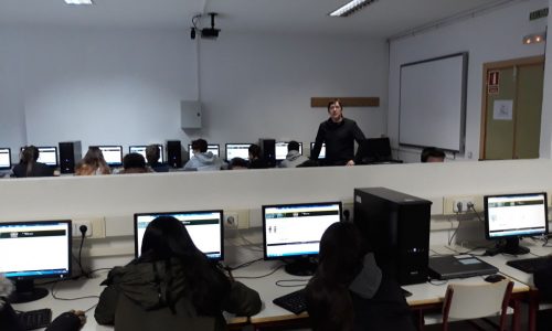 imagen del aula de informática
