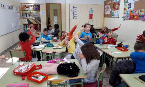 Imagen de nuestros alumnos de primaria en el aula